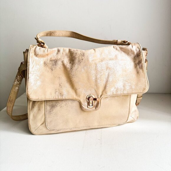 Juicy Couture Nude Beige Metallic Finish Crossbody Leather Bag - Picture 2 of 7